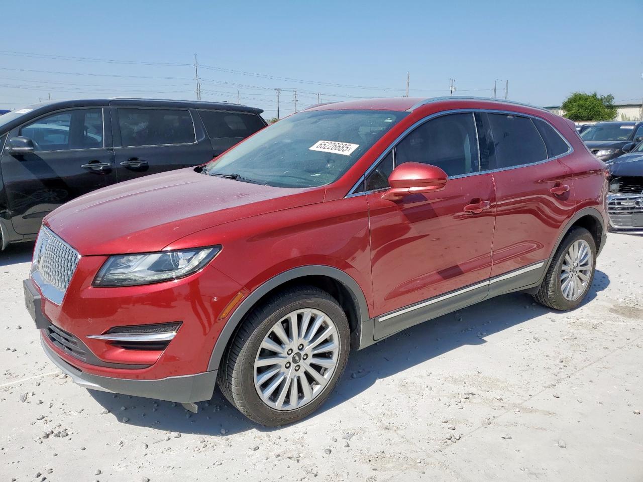 Vehicle photo