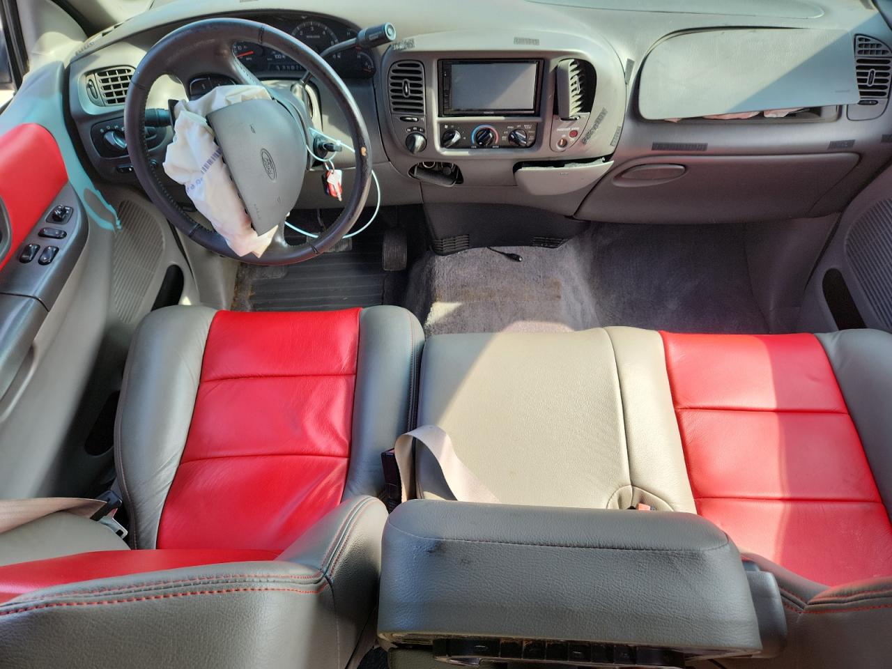 2002 Ford F150 VIN: 2FTRX08L62CA00310 Lot: 63556725
