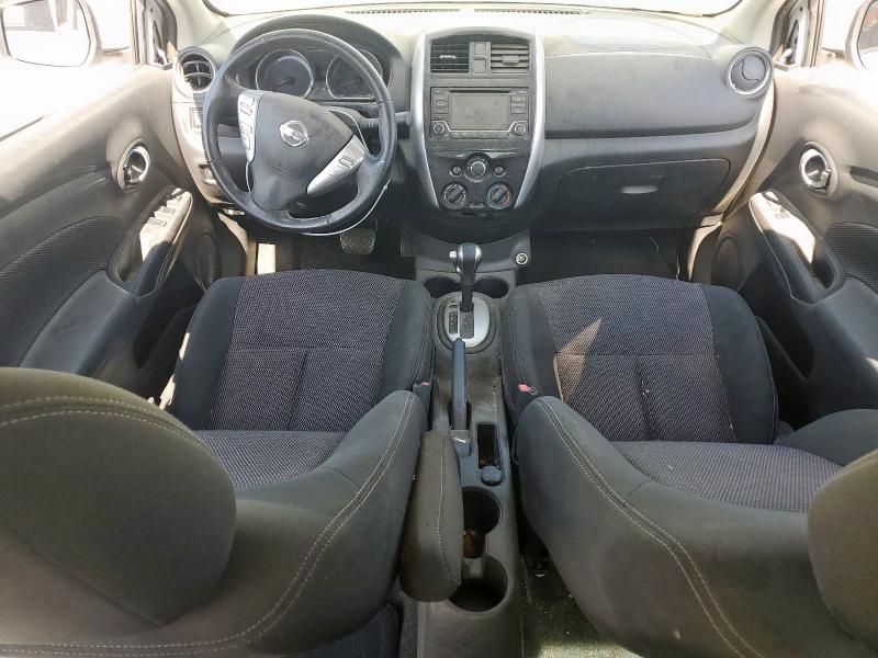  NISSAN VERSA 2017 White