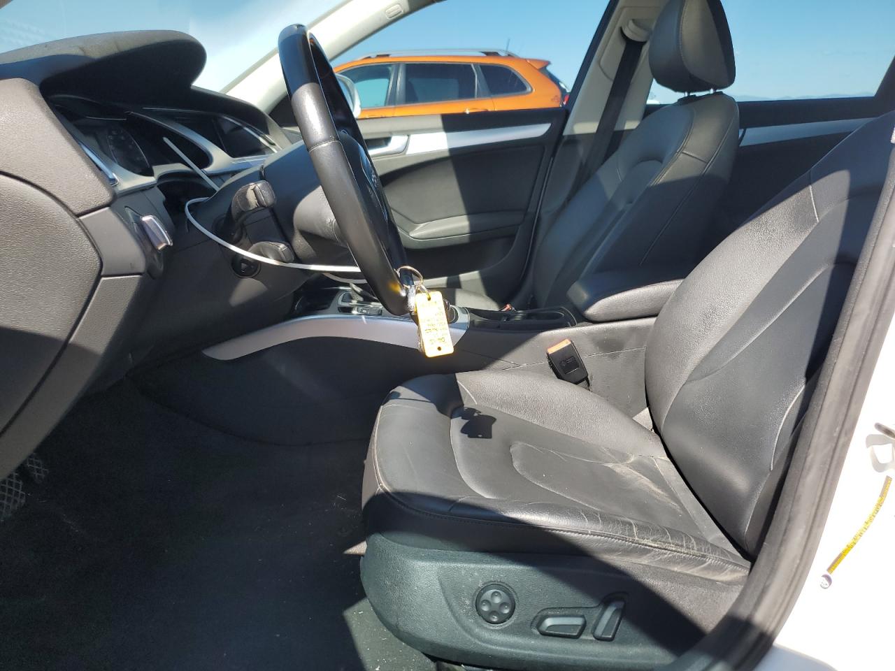 2011 Audi A4 Premium VIN: WAUBFAFL9BN021950 Lot: 63263925