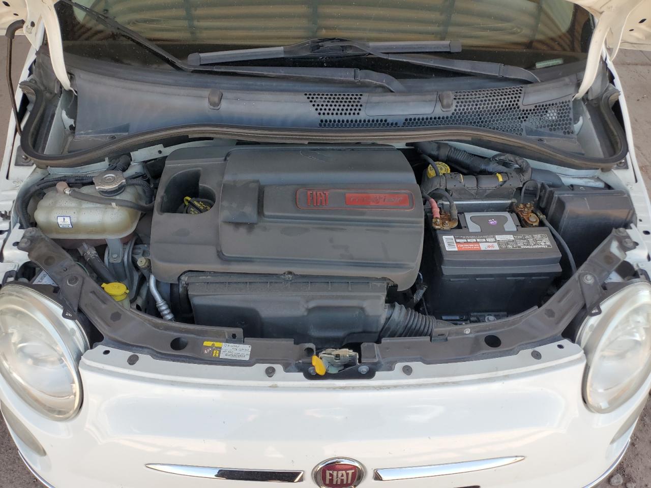 2015 Fiat 500 Lounge VIN: 3C3CFFER5FT667586 Lot: 65286915