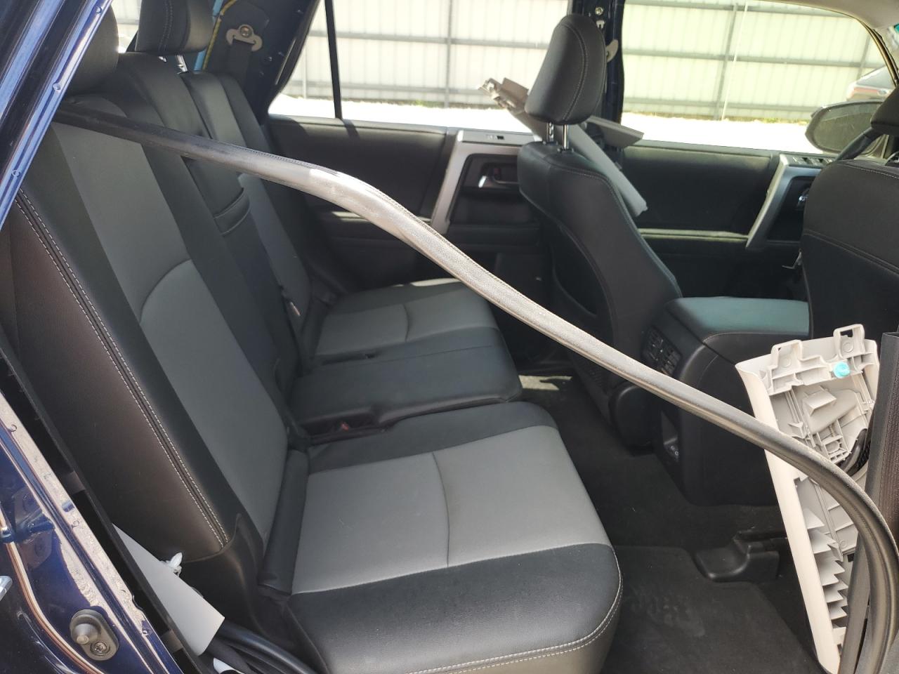 2024 Toyota 4Runner Sr5/Sr5 Premium VIN: JTENU5JR2R6217897 Lot: 64487325