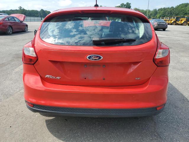  FORD FOCUS 2014 Czerwony