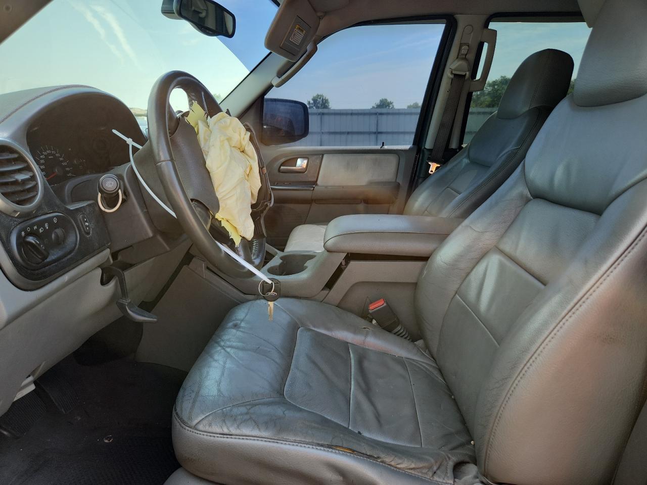 2004 Ford Expedition Xlt VIN: 1FMPU16L54LA48149 Lot: 62563685