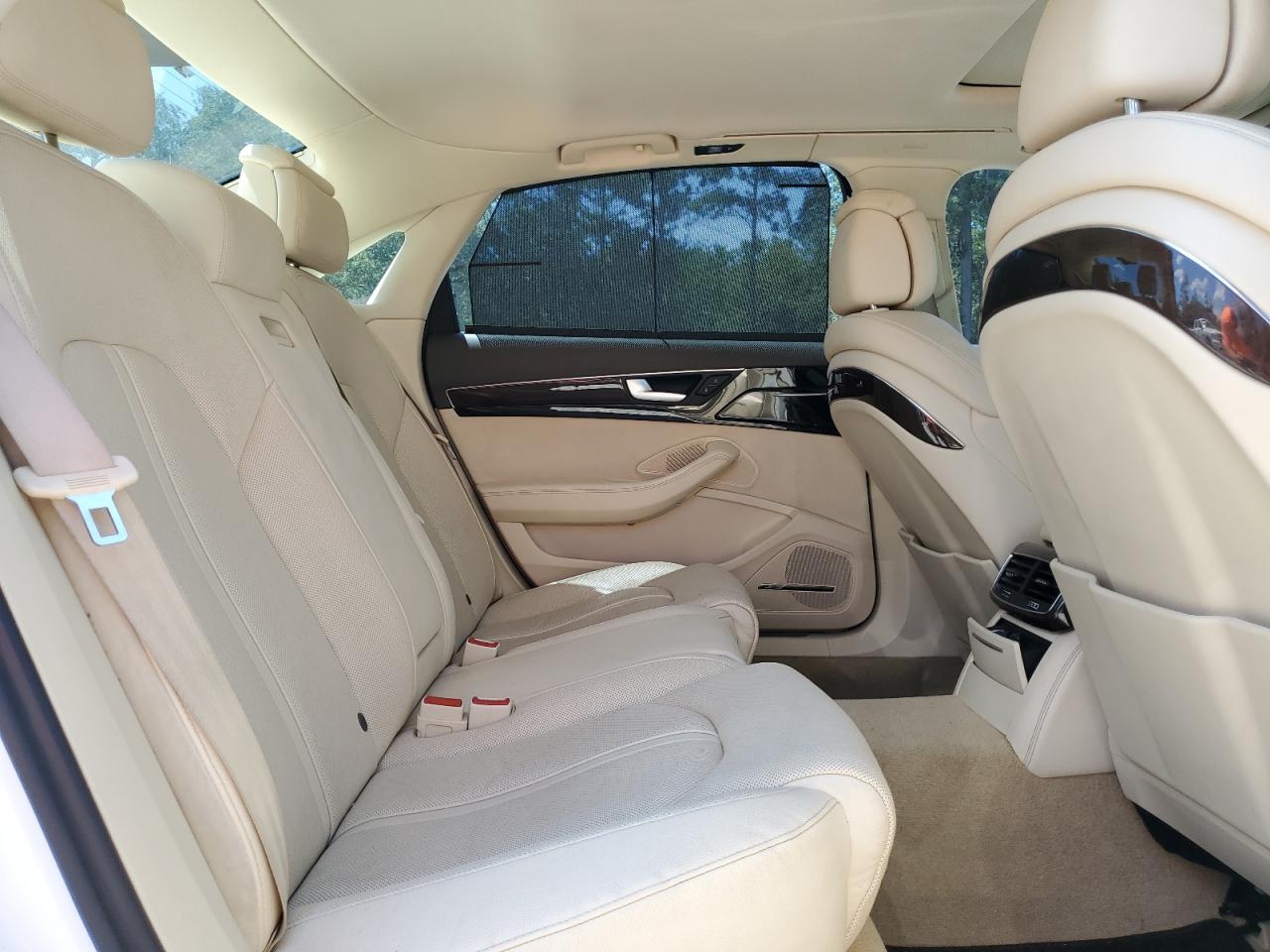 2013 Audi A8 L Quattro VIN: WAURGAFD1DN025739 Lot: 62751375