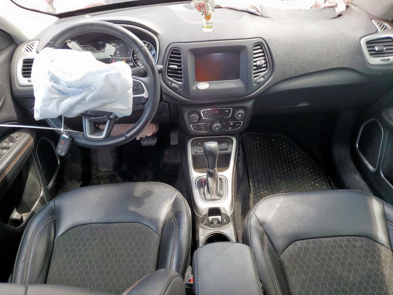 2020 Jeep Compass Latitude VIN: 3C4NJCBB2LT205801 Lot: 66354015