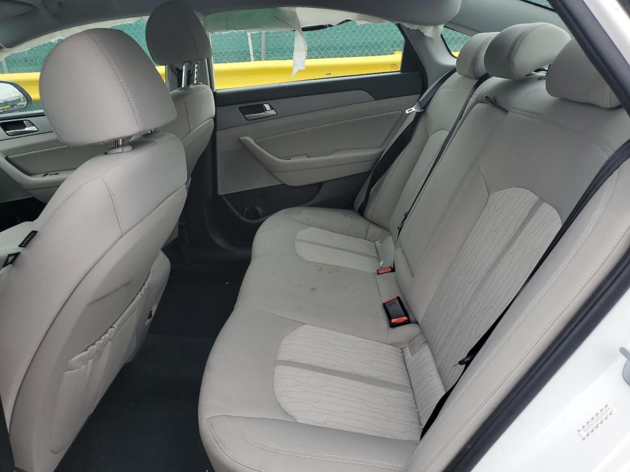 2019 Hyundai Sonata Hybrid VIN: KMHE24L35KA085049 Lot: 65446905