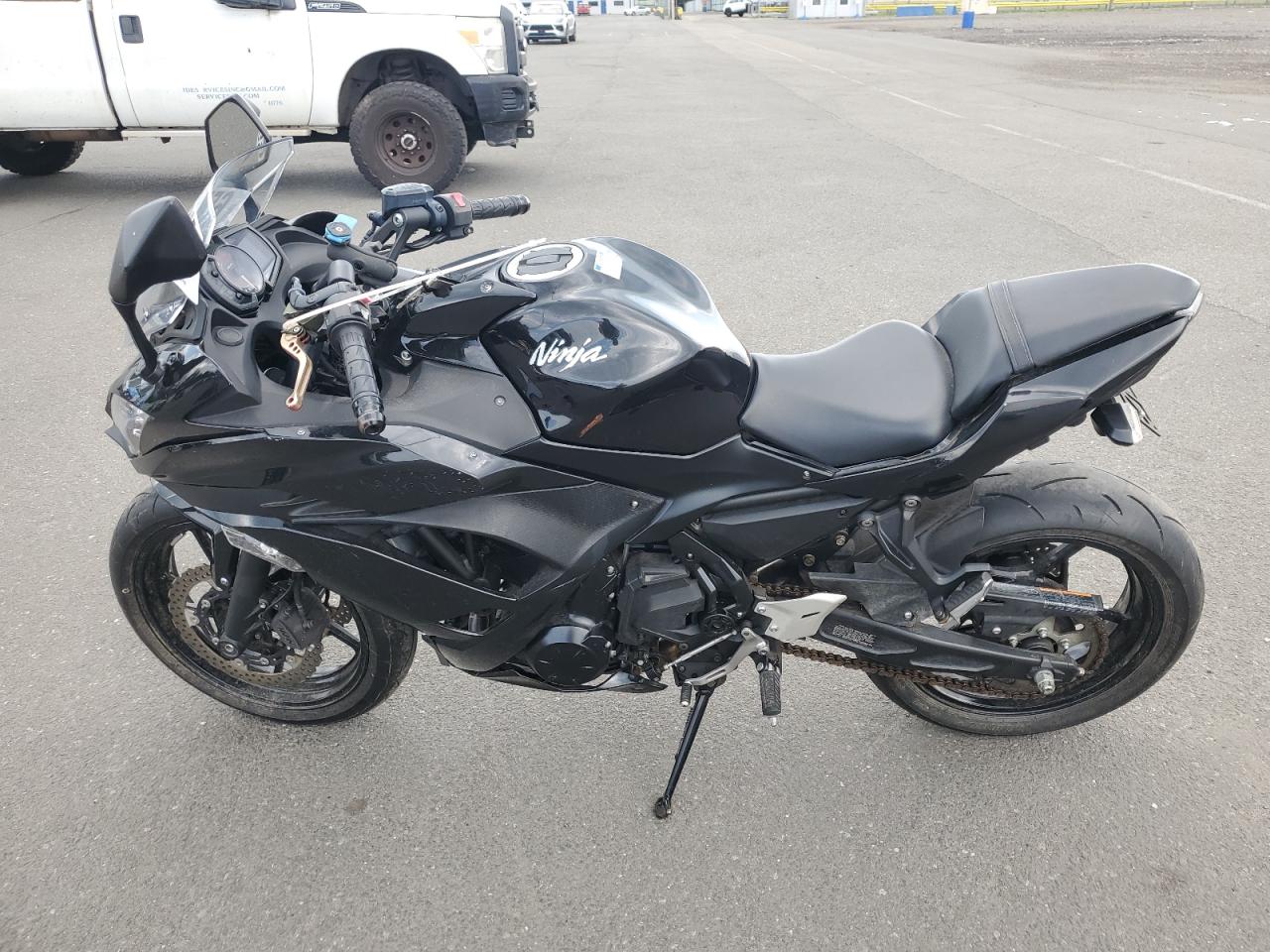 jkaexek17hda01782 JKAEXEK17HDA01782 2017 Kawasaki Ex650 F