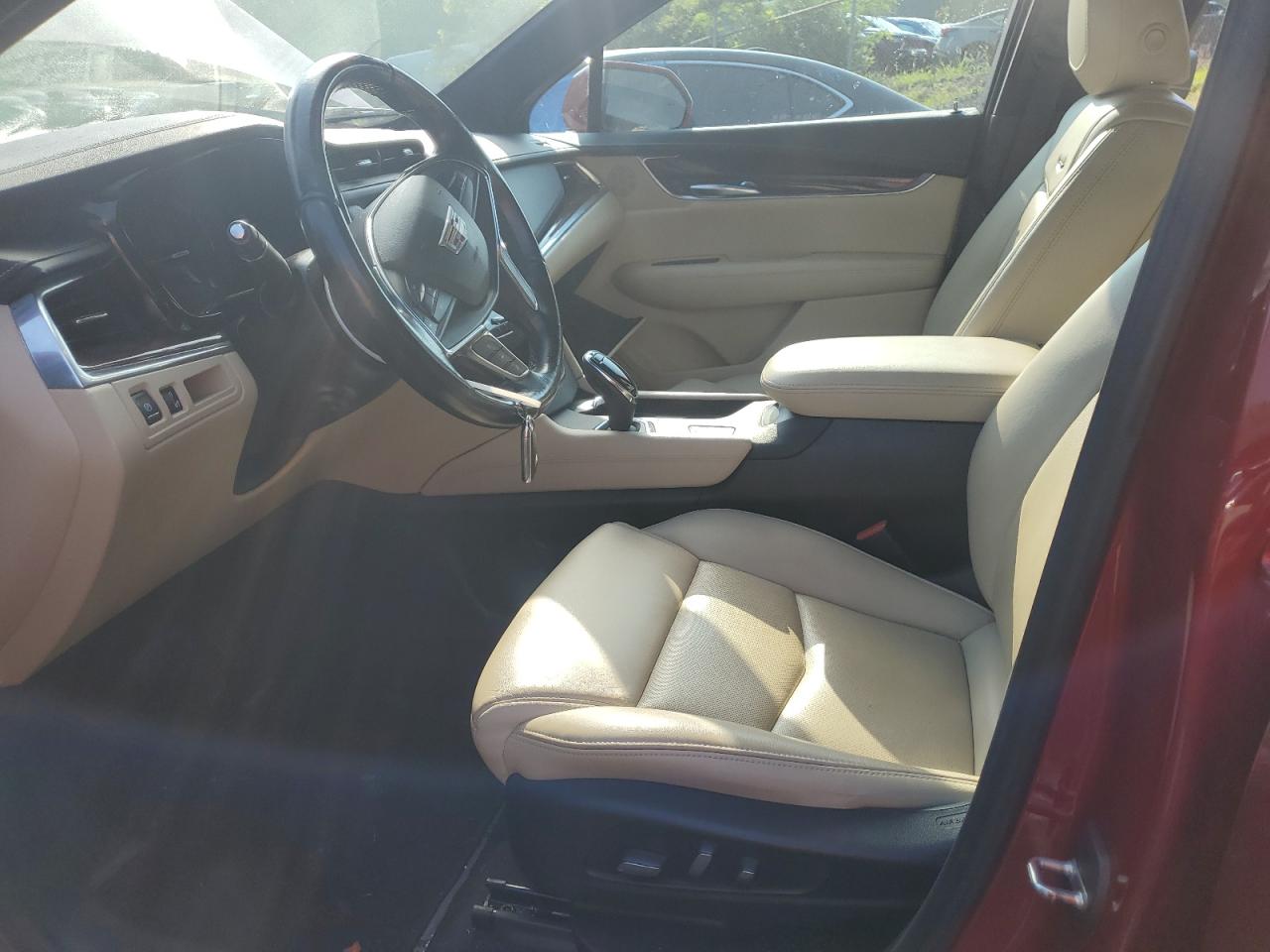1gykndrs0kz284504 1GYKNDRS0KZ284504 2019 Cadillac Xt5 Luxury