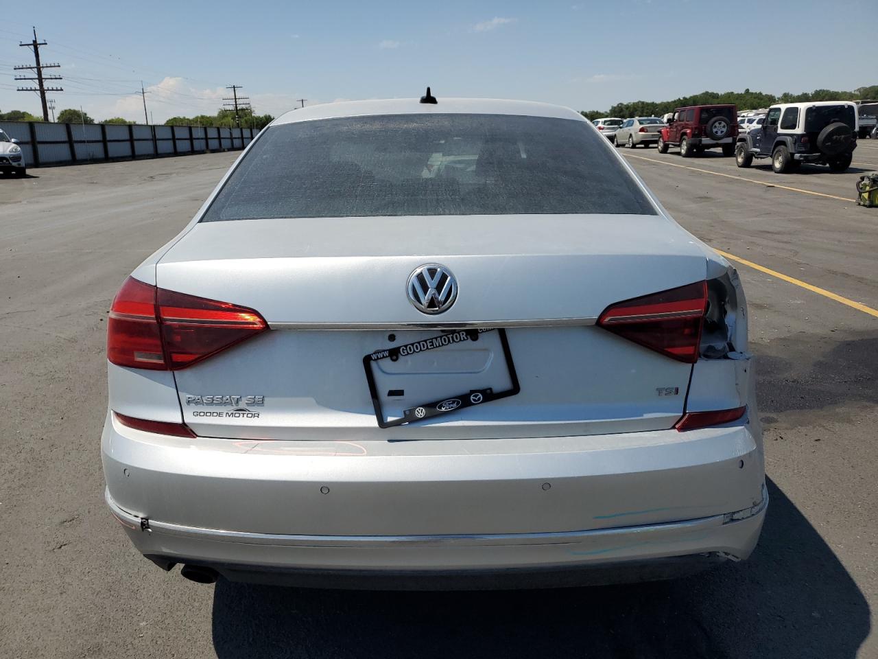 2017 Volkswagen Passat Se VIN: 1VWGT7A3XHC061502 Lot: 63627155