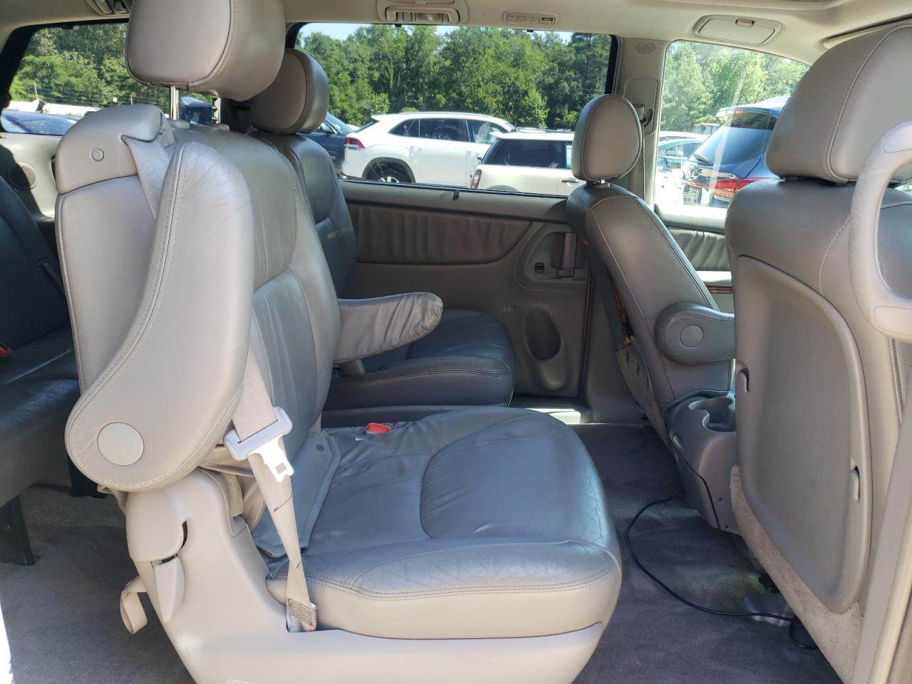 2005 Toyota Sienna Xle VIN: 5TDZA22C35S346605 Lot: 62999435