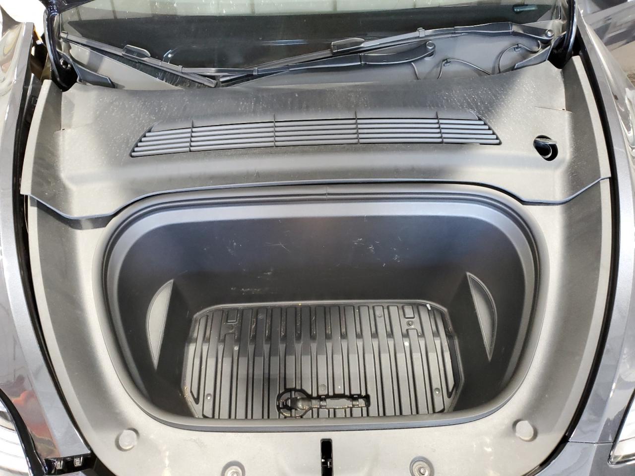 2025 Tesla Model Y VIN: 7SAYGDED7SF321686 Lot: 63279625