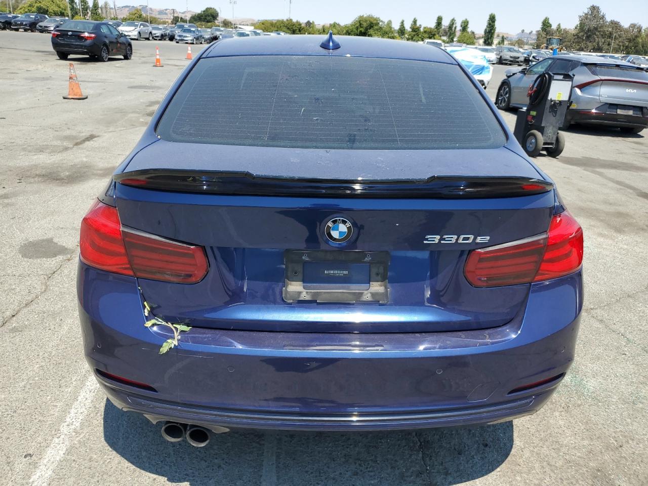 2017 BMW 330E VIN: WBA8E1C33HA158898 Lot: 64574485
