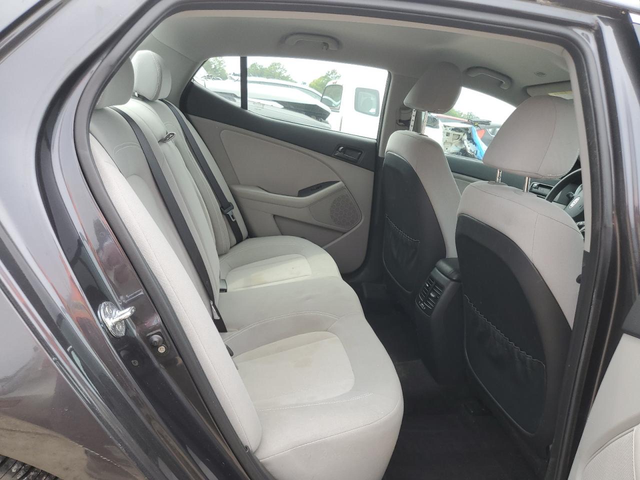 2011 Kia Optima Lx VIN: KNAGM4A74B5120733 Lot: 63399335