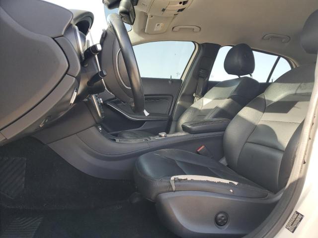 Parquets MERCEDES-BENZ GLA-CLASS 2015 Biały