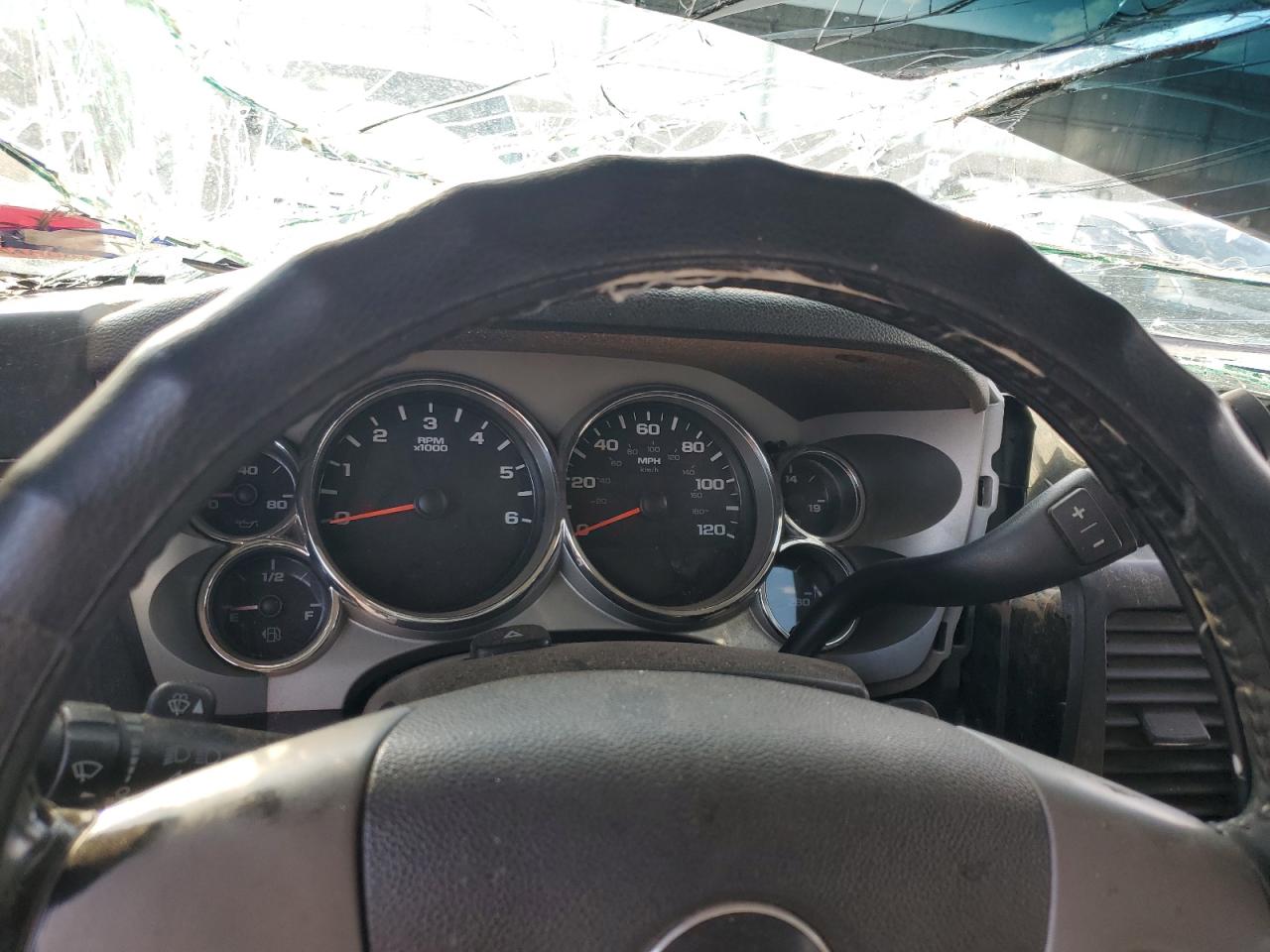 2008 Chevrolet Silverado K2500 Heavy Duty VIN: 1GCHK23K38F185966 Lot: 64229225