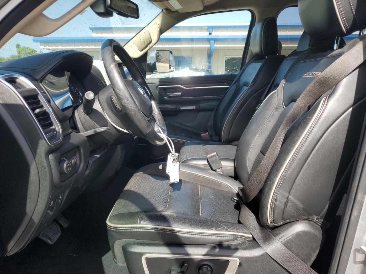 1c6srfrt9kn613472 1C6SRFRT9KN613472 2019 Ram 1500 Laramie