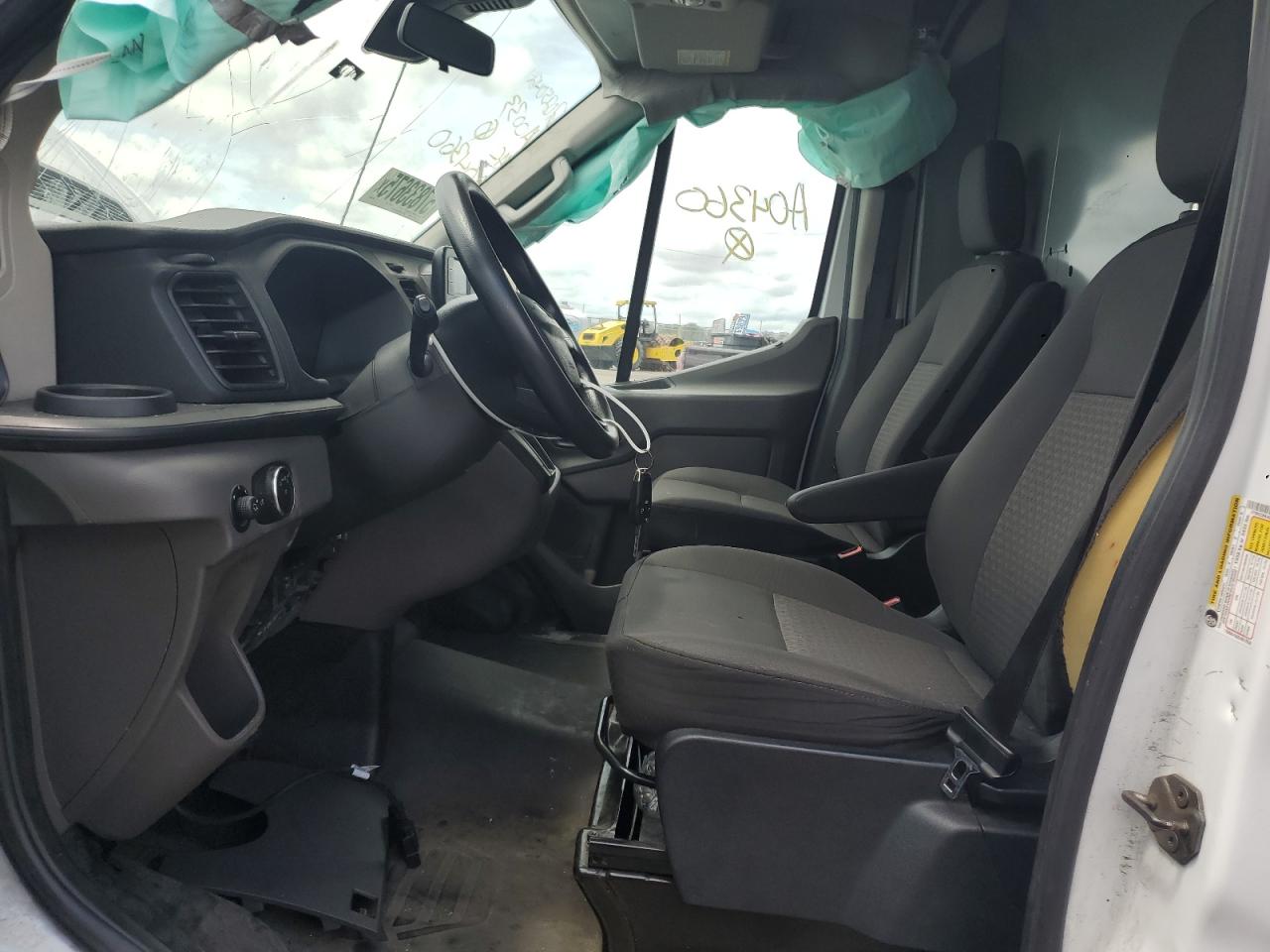 2020 Ford Transit T-250 VIN: 1FTBR2C89LKA04360 Lot: 57833675