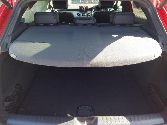 2015 MERCEDES-BENZ GLA200 SPORT CDI 