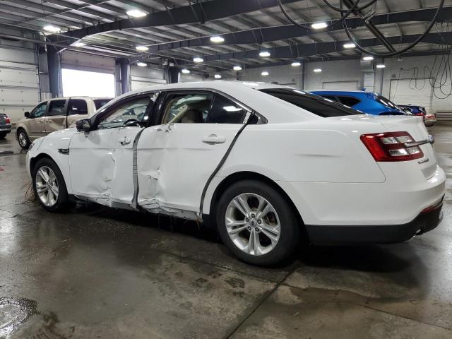  FORD TAURUS 2016 Белы