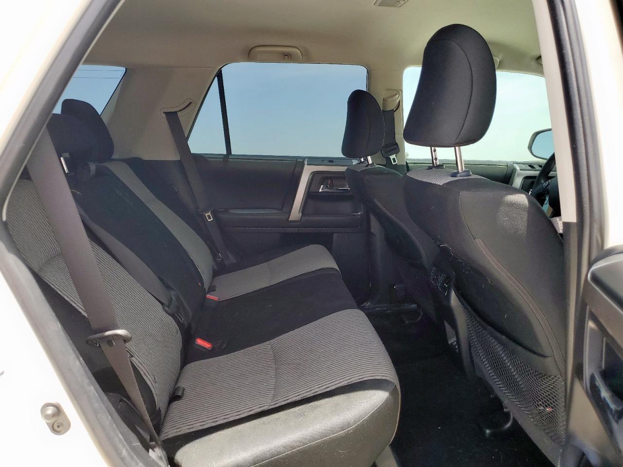 2021 Toyota 4Runner Sr5/Sr5 Premium VIN: JTEMU5JR1M5859795 Lot: 65183955