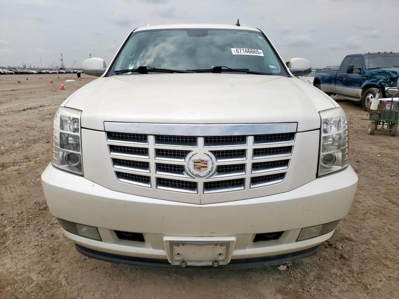  CADILLAC ESCALADE 2013 Biały