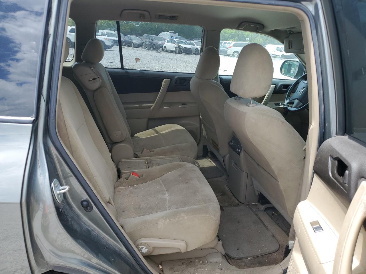 2010 Toyota Highlander VIN: 5TDZK3EHXAS011474 Lot: 65647655