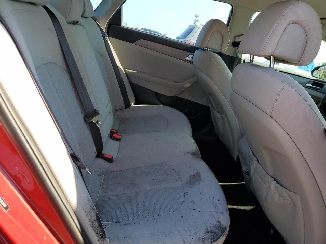 5npe24af4gh293604 5NPE24AF4GH293604 2016 Hyundai Sonata Se