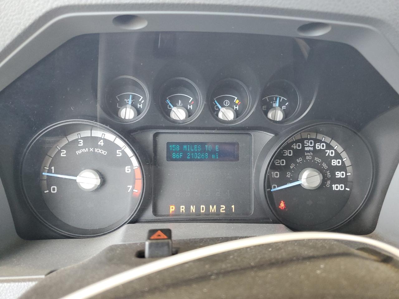2014 Ford F250 Super Duty VIN: 1FTBF2B64EEA81163 Lot: 65412345