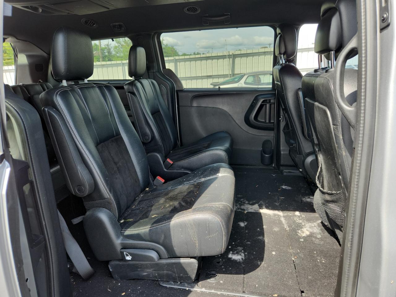 2015 Dodge Grand Caravan Sxt VIN: 2C4RDGCG4FR705282 Lot: 65098995
