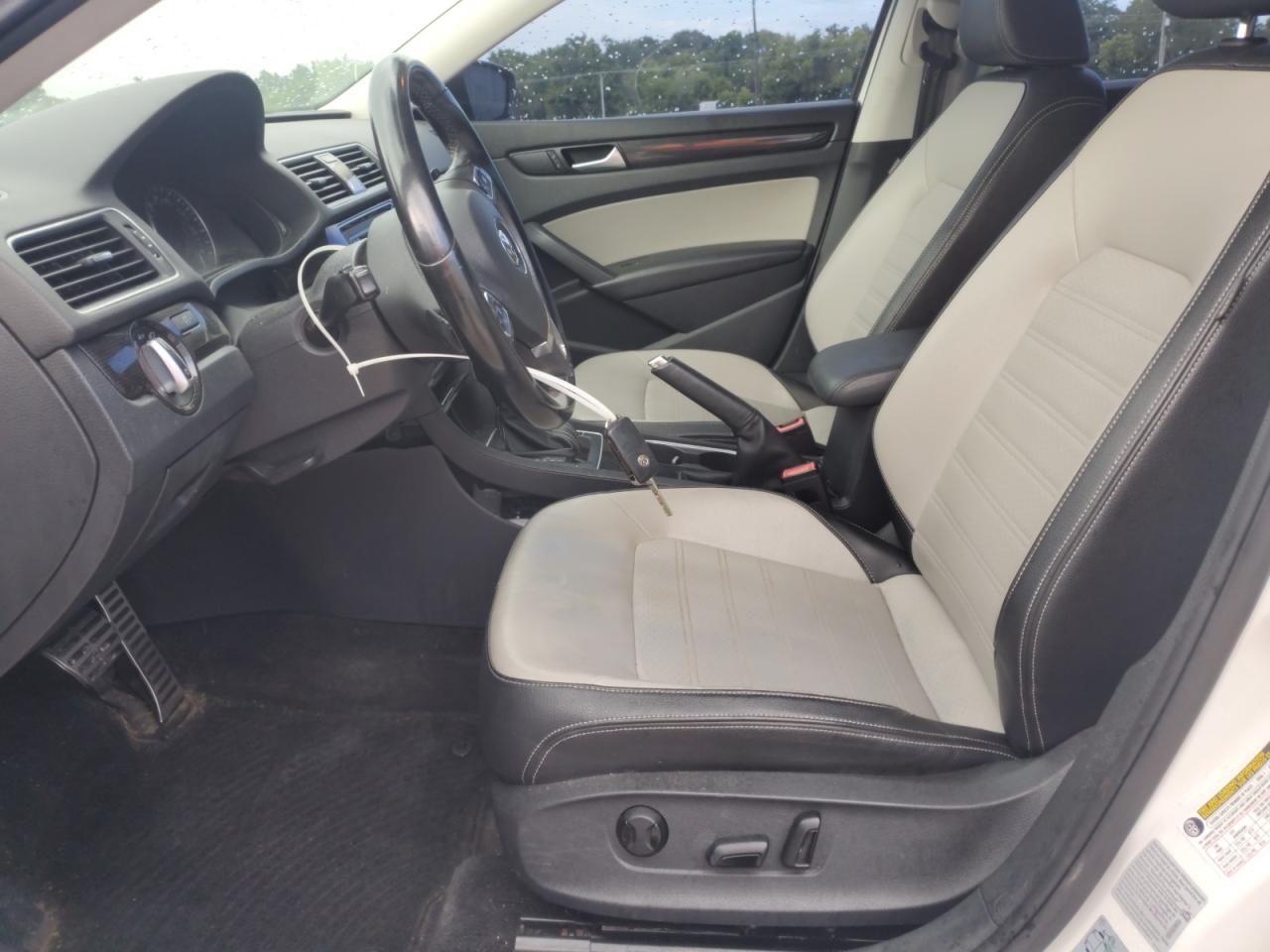 2015 Volkswagen Passat Se VIN: 1VWBT7A34FC071532 Lot: 64089195