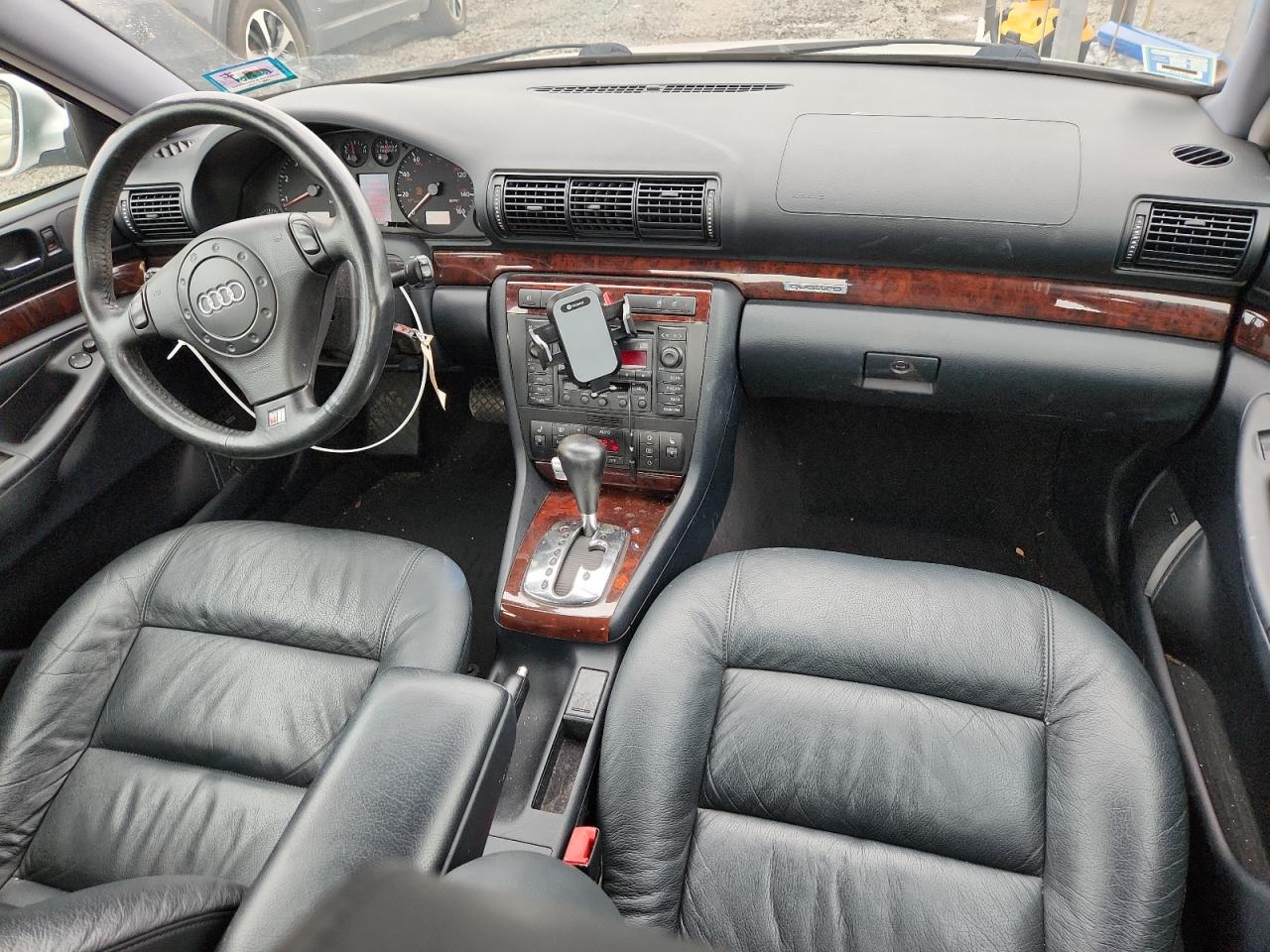 2001 Audi A4 2.8 Quattro VIN: WAUDH68DX1A003002 Lot: 64171505