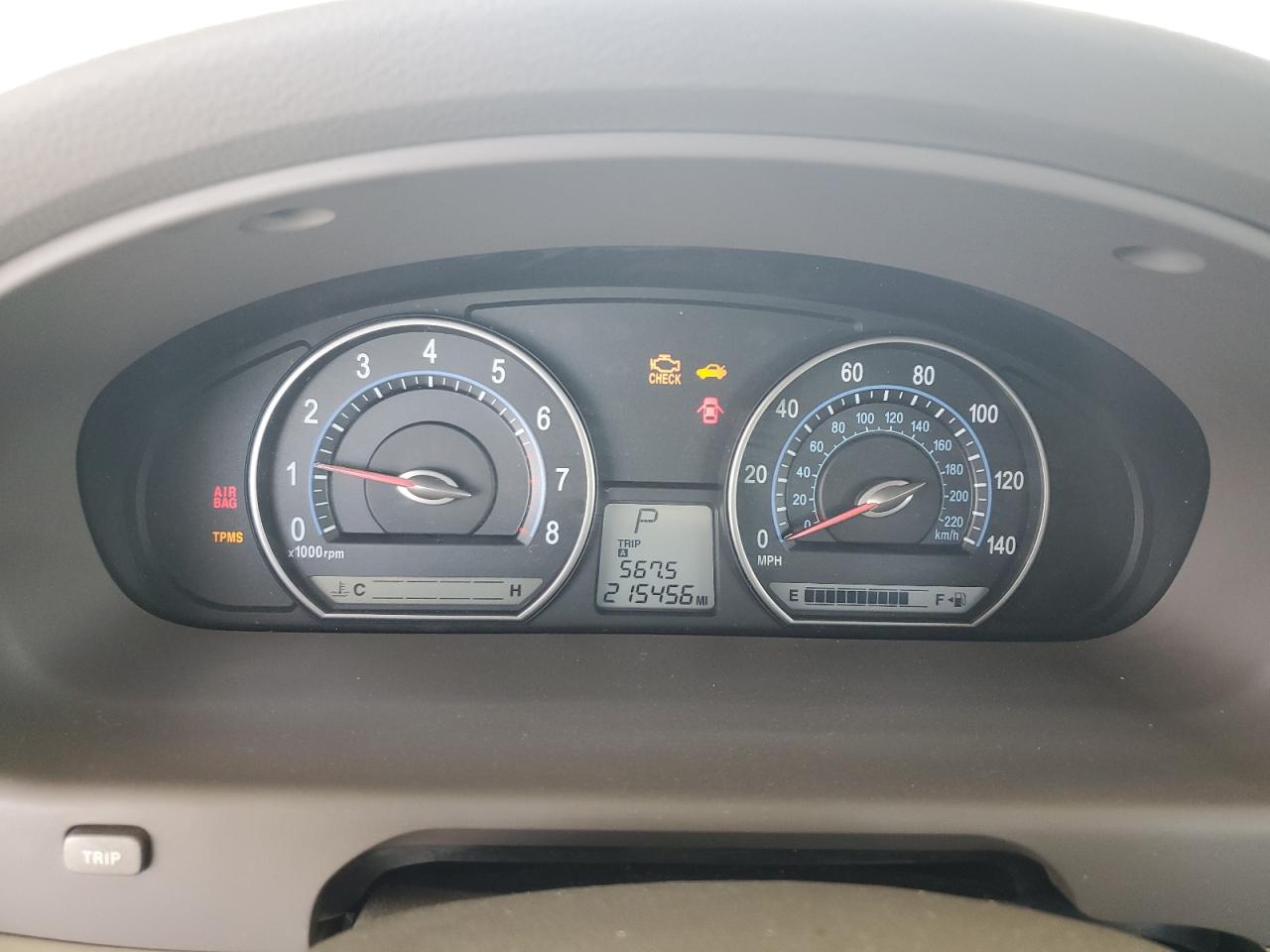 2007 Kia Optima Lx VIN: KNAGE123775118733 Lot: 65095305