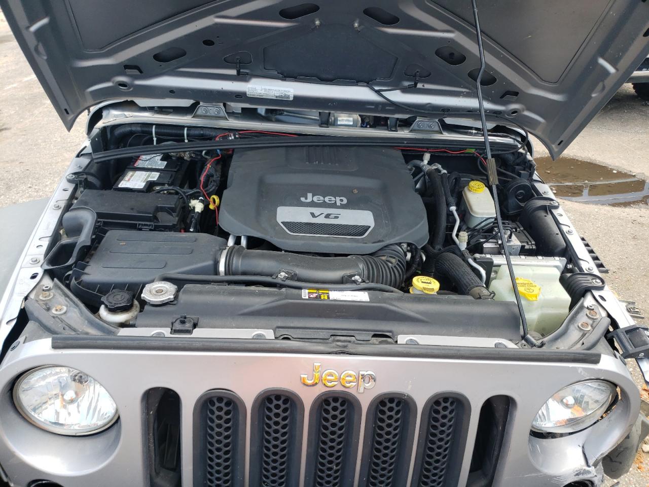 2016 Jeep Wrangler Sport VIN: 1C4AJWAG4GL257591 Lot: 64123765