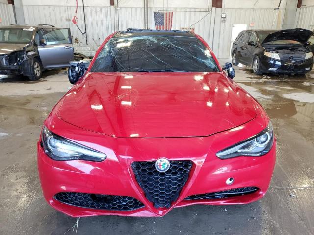  ALFA ROMEO GIULIA 2020 Czerwony