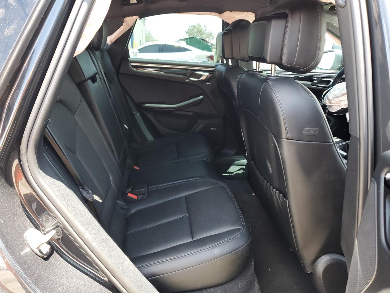 2024 Porsche Macan Base VIN: WP1AA2A51RLB15160 Lot: 64686685