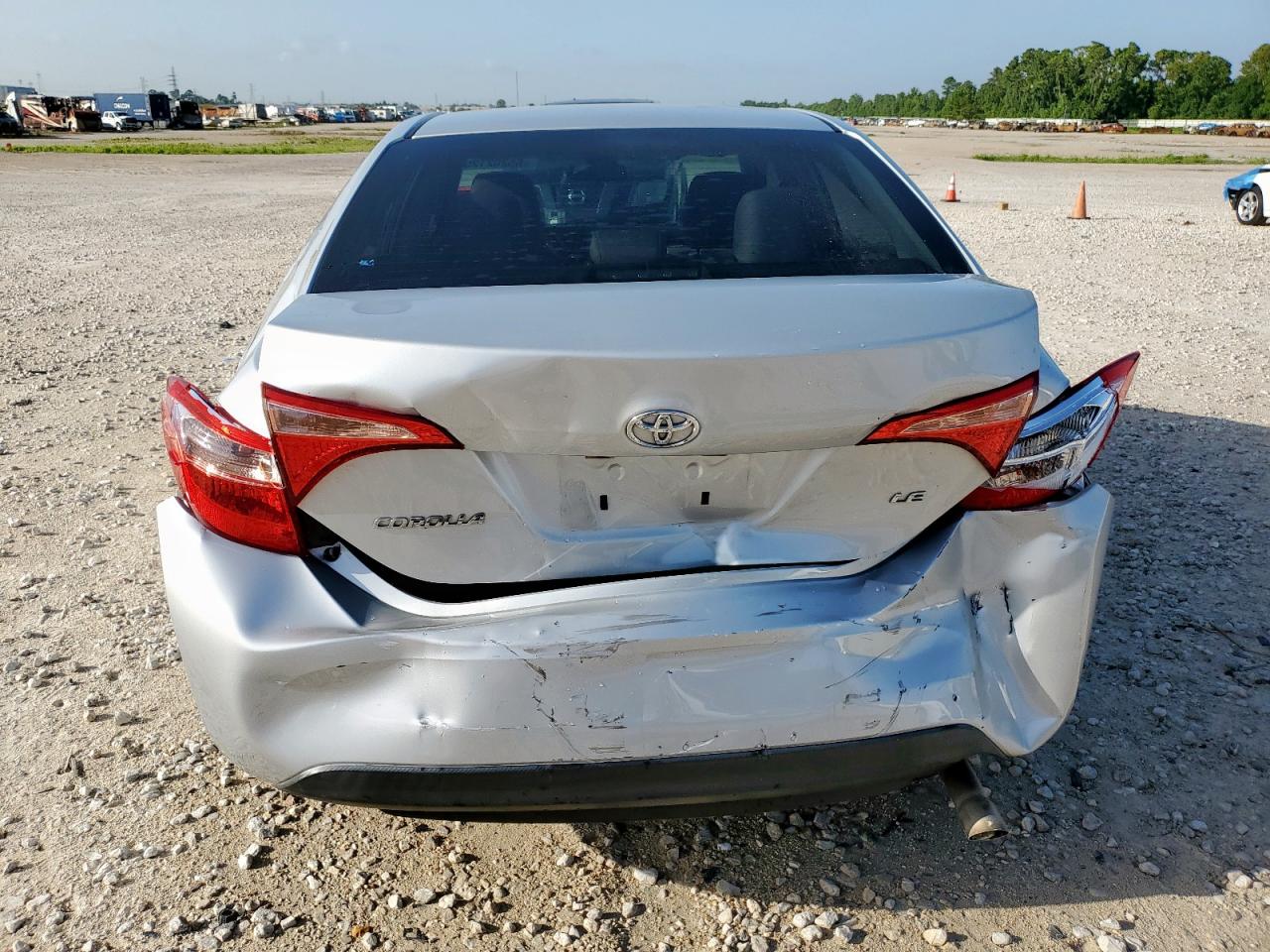 2017 Toyota Corolla L VIN: 5YFBURHE3HP702011 Lot: 65202125