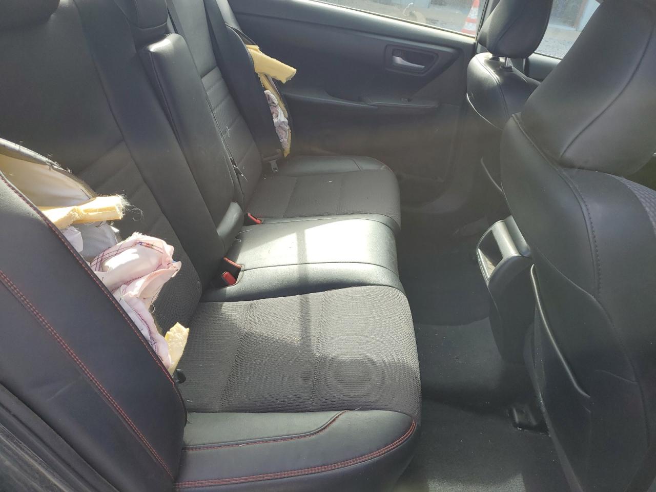 2016 Toyota Camry Le VIN: 4T1BF1FK4GU181317 Lot: 64354685