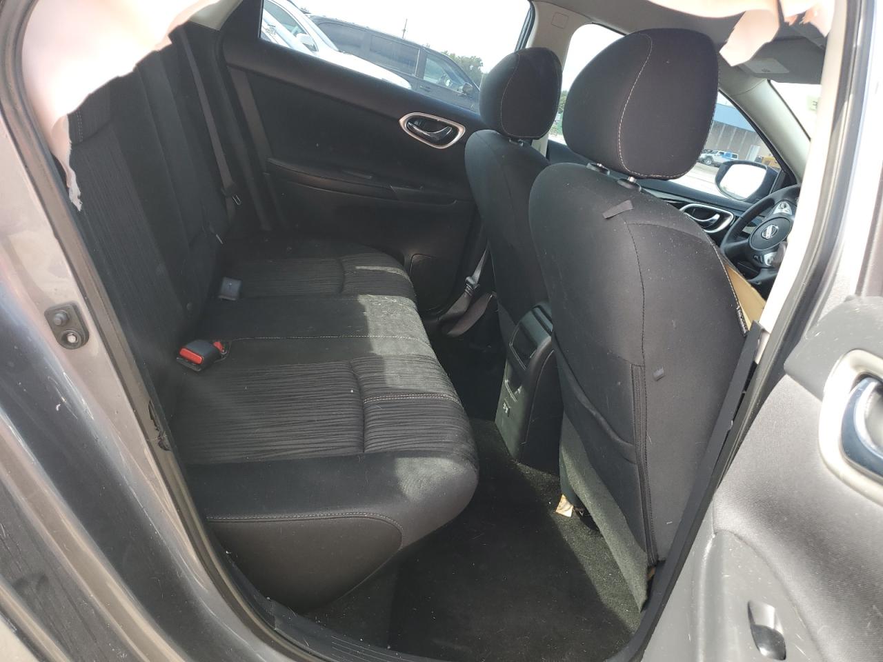 2018 Nissan Sentra S VIN: 3N1AB7AP8JY265763 Lot: 63823405