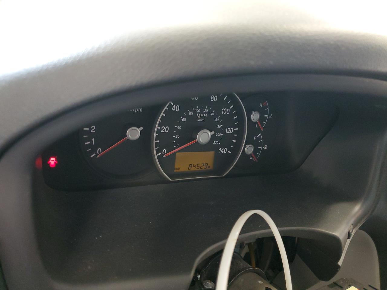 2009 Kia Rondo Base VIN: KNAFG528597252270 Lot: 66206375