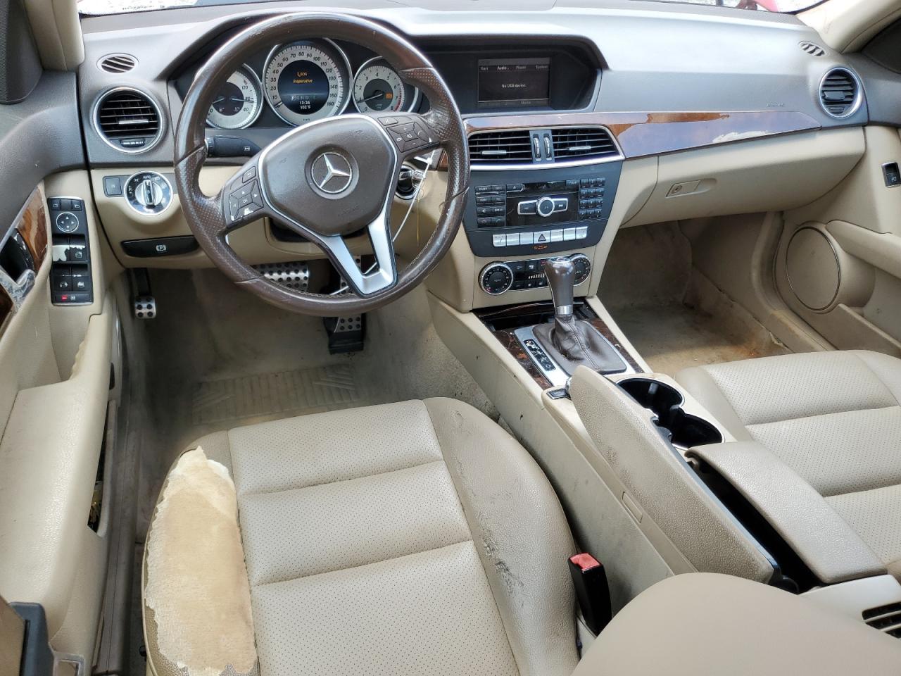 2014 Mercedes-Benz C 250 VIN: WDDGF4HB6EA911824 Lot: 63570135