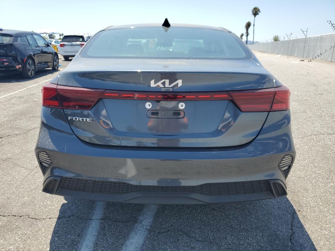 2024 Kia Forte Lx VIN: 3KPF24AD1RE727648 Lot: 64464235