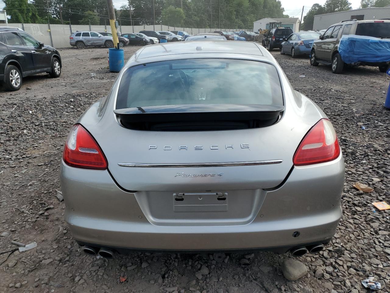 2012 Porsche Panamera 2 VIN: WP0AA2A7XCL071105 Lot: 65149255