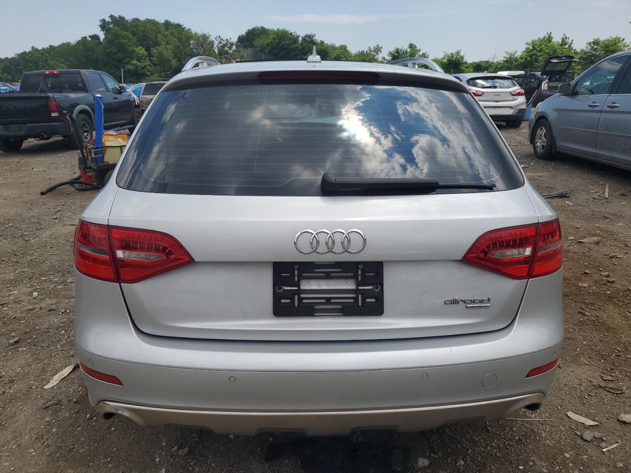 2013 Audi A4 Allroad Premium Plus VIN: WA1UFAFLXDA142390 Lot: 64086445