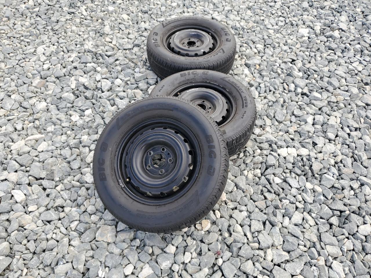 1998 Toyota Tacoma Xtracab VIN: 4TAVL52N7WZ070212 Lot: 64362475