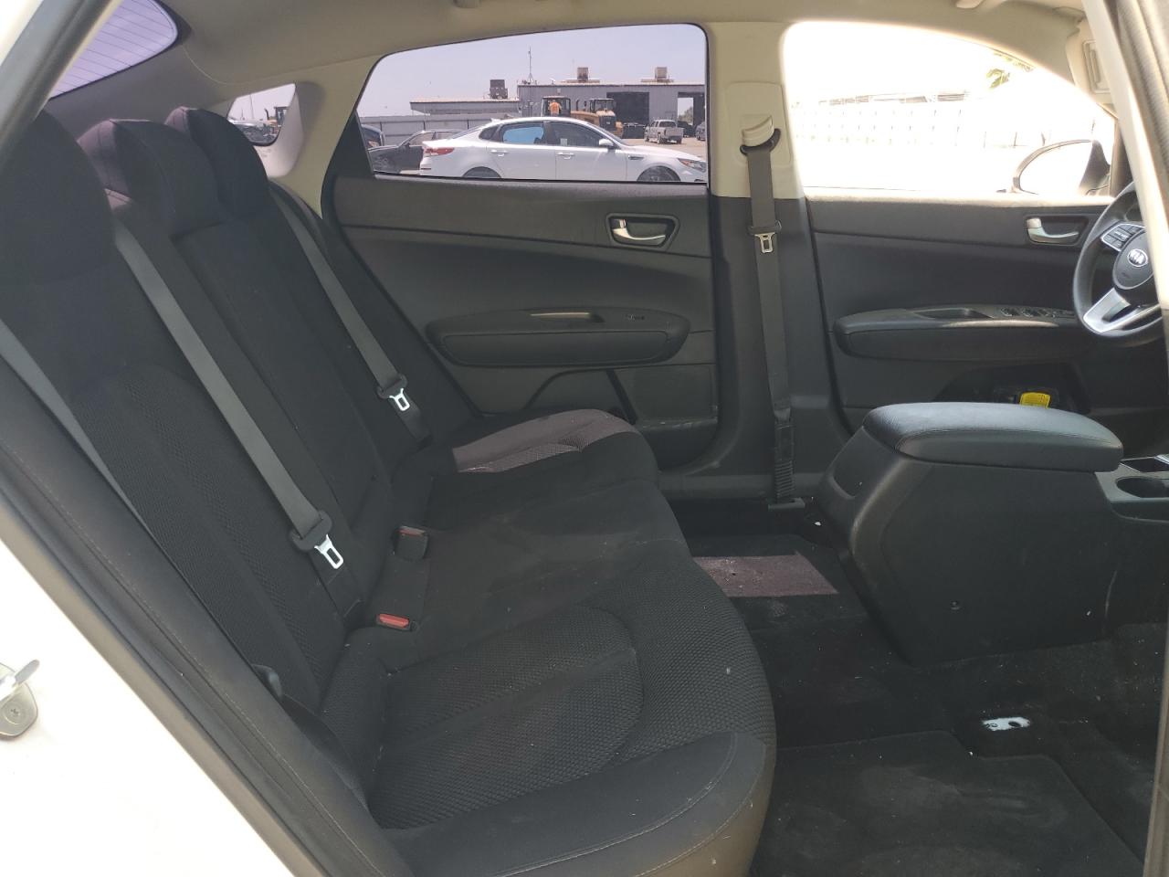 2020 Kia Optima Lx VIN: 5XXGT4L34LG387304 Lot: 65021525