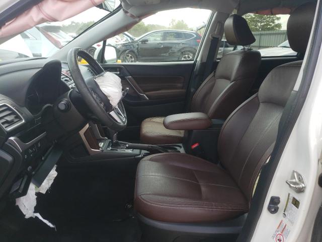  SUBARU FORESTER 2017 Biały