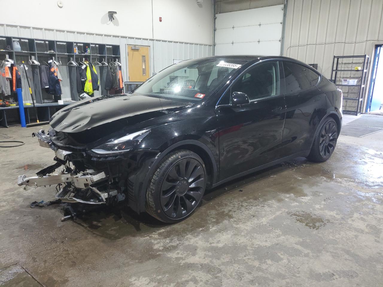 2022 Tesla Model Y VIN: 7SAYGDEF1NF545722 Lot: 65038395