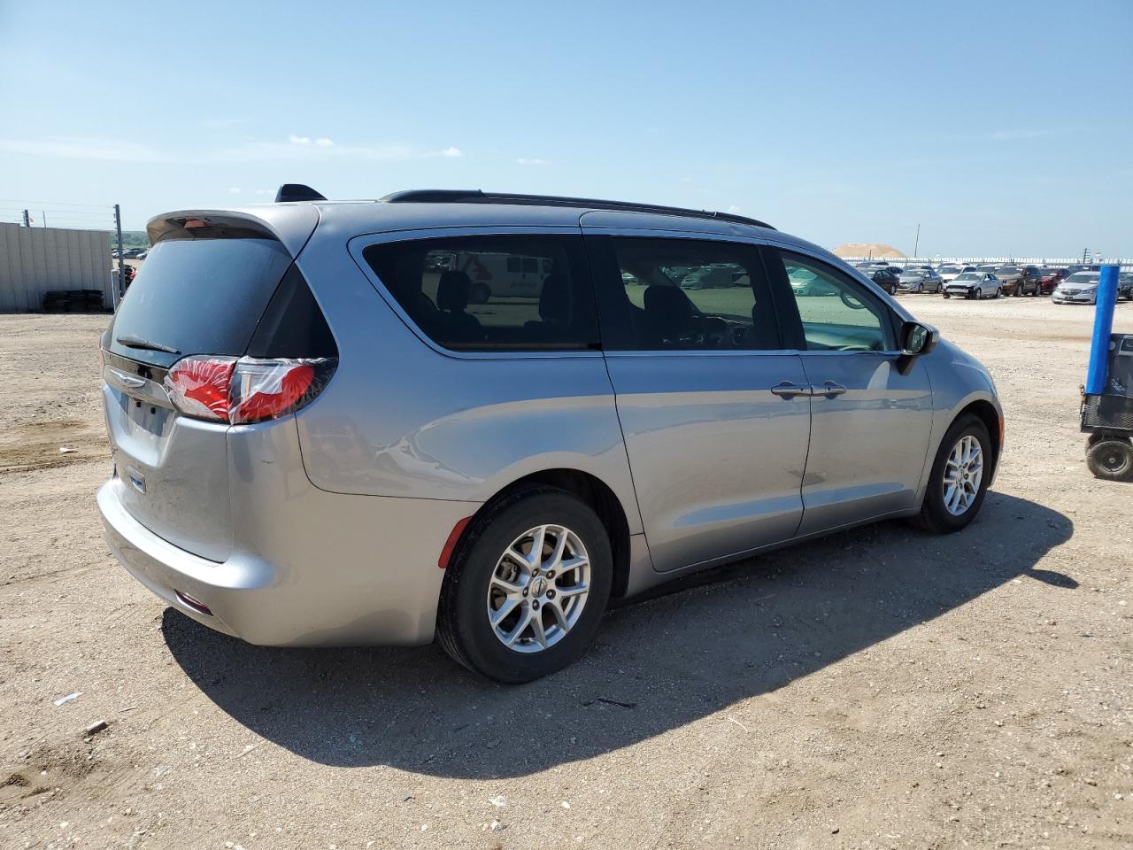 2021 Chrysler Voyager Lxi silver null flexible 2C4RC1DG8MR542857 photo #4