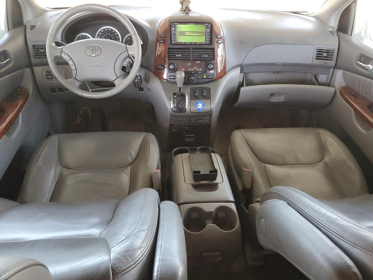 2005 Toyota Sienna Xle VIN: 5TDZA22C45S300586 Lot: 63067415